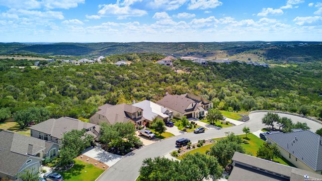 14 CANARIO LN, Boerne, TX 78006