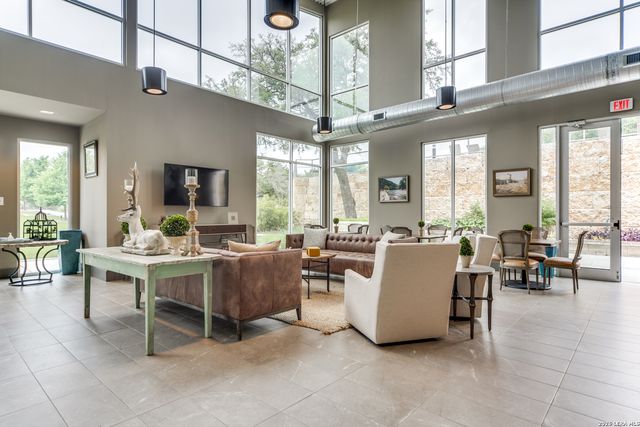 14 CANARIO LN, Boerne, TX 78006
