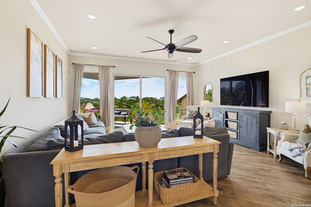 14 CANARIO LN, Boerne, TX 78006