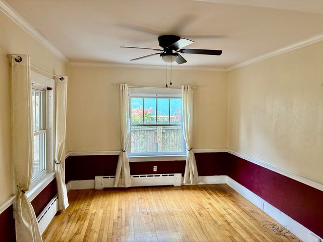 59 Riverview Place, Manchester, NH 03104