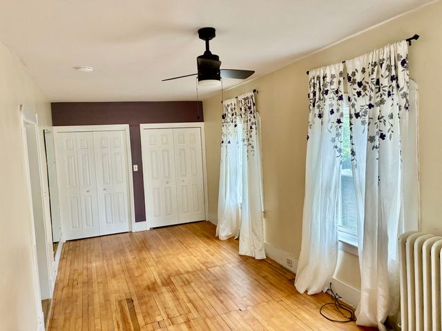 59 Riverview Place, Manchester, NH 03104