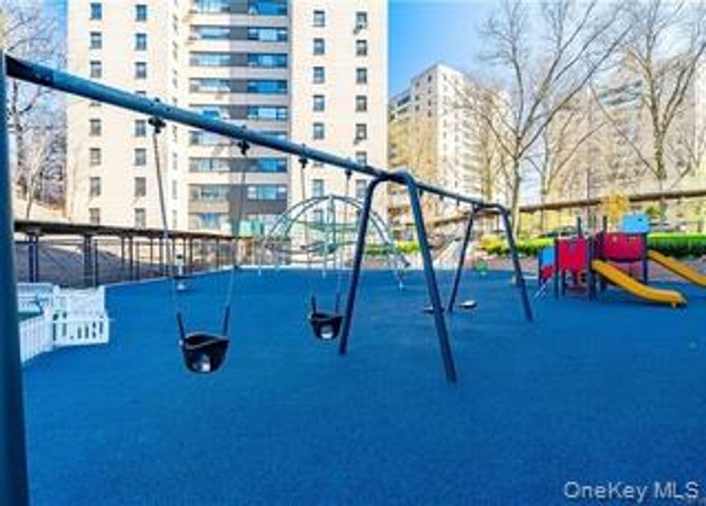 3 Fordham Hill Oval 7A, Bronx, NY 10468 — photo 4