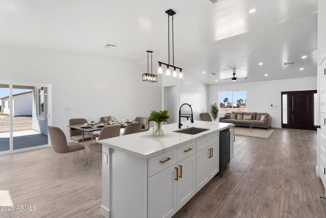 2303 S 337TH Avenue, Tonopah, AZ 85354