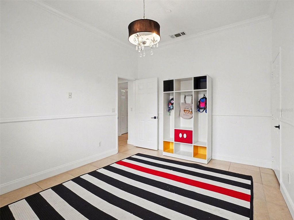 Image 31 of property listing at 9181 WICKHAM WAY, Orlando, FL 32836