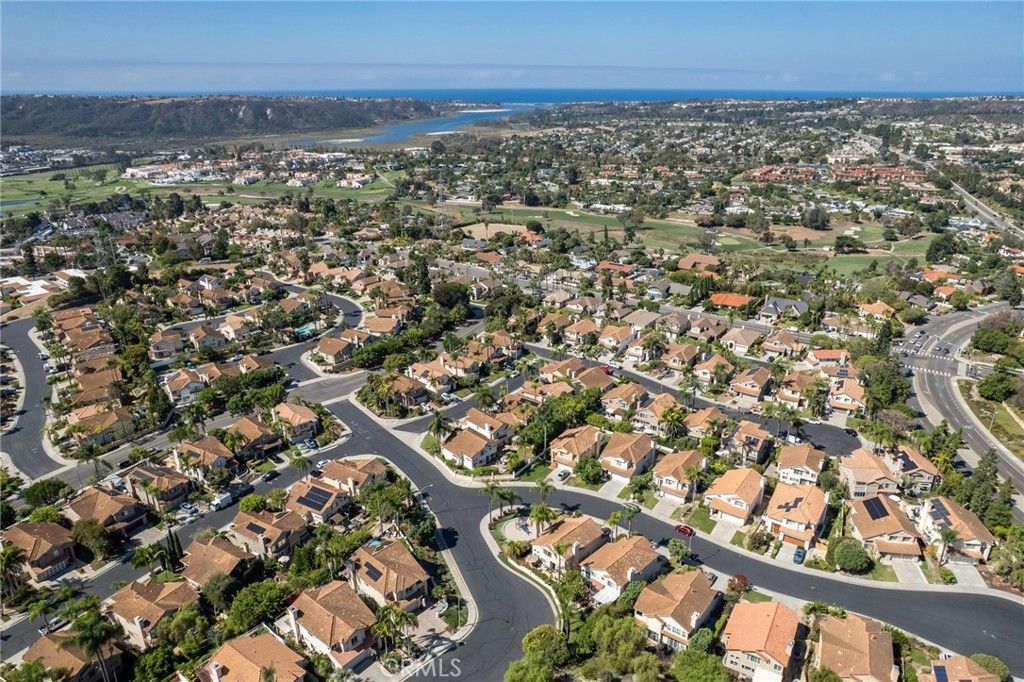 7026 Via Calafia, Carlsbad, CA 92009 — photo 5