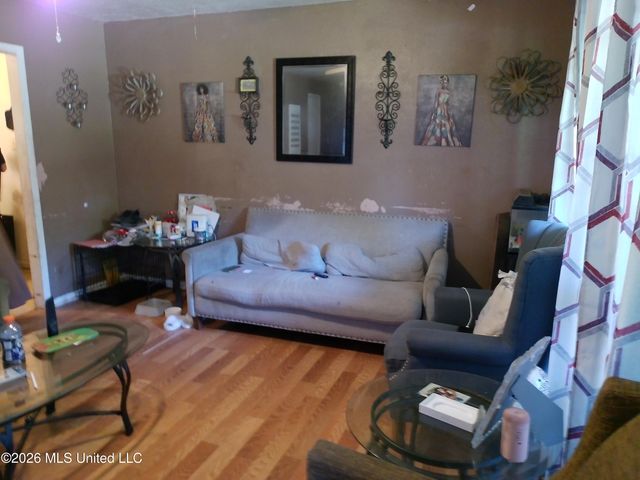 9 Park Drive, Gulfport, MS 39503