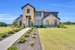 1908 Barrix Lane, Desoto, TX 75115