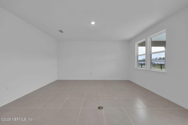 3612 AMERICANA Drive, Green Cove Springs, FL 32043