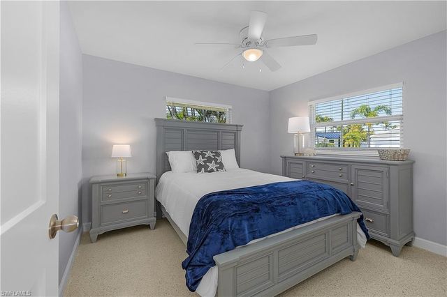 2 Fairview BLVD, Fort Myers Beach, FL 33931