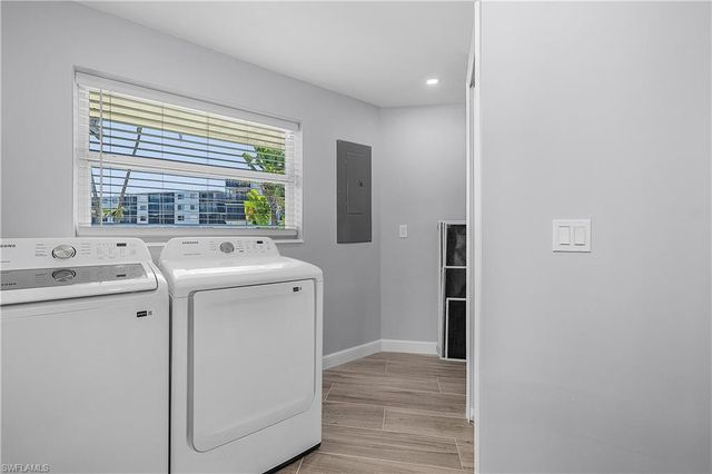 2 Fairview BLVD, Fort Myers Beach, FL 33931