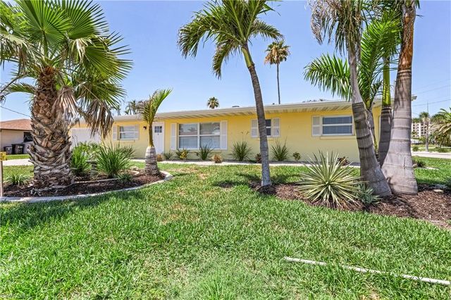 2 Fairview BLVD, Fort Myers Beach, FL 33931