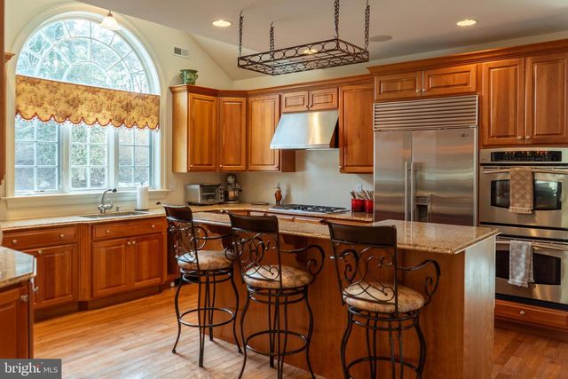 1160 JEFFERSON LN, Huntingdon Valley, PA 19006