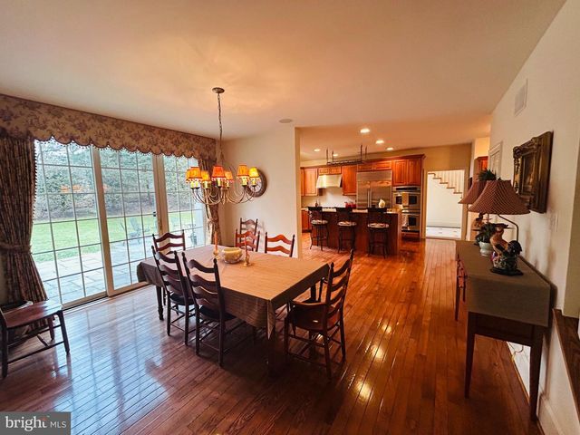 1160 JEFFERSON LN, Huntingdon Valley, PA 19006