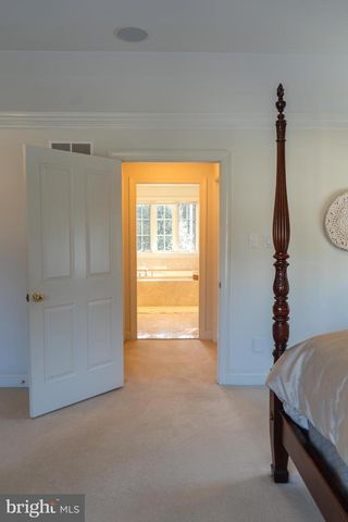 1160 JEFFERSON LN, Huntingdon Valley, PA 19006