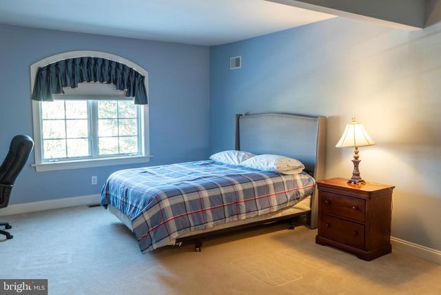 1160 JEFFERSON LN, Huntingdon Valley, PA 19006