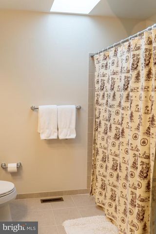 1160 JEFFERSON LN, Huntingdon Valley, PA 19006