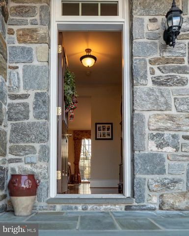 1160 JEFFERSON LN, Huntingdon Valley, PA 19006