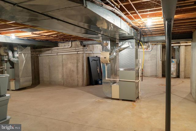 1160 JEFFERSON LN, Huntingdon Valley, PA 19006