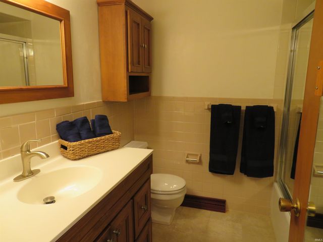 93 Greenway Drive, Goshen, IN 46526