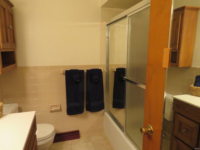 93 Greenway Drive, Goshen, IN 46526