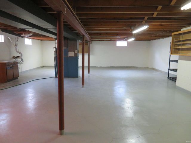 93 Greenway Drive, Goshen, IN 46526