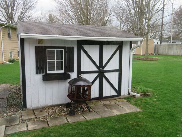 93 Greenway Drive, Goshen, IN 46526