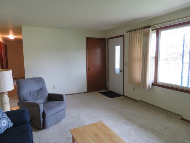 93 Greenway Drive, Goshen, IN 46526