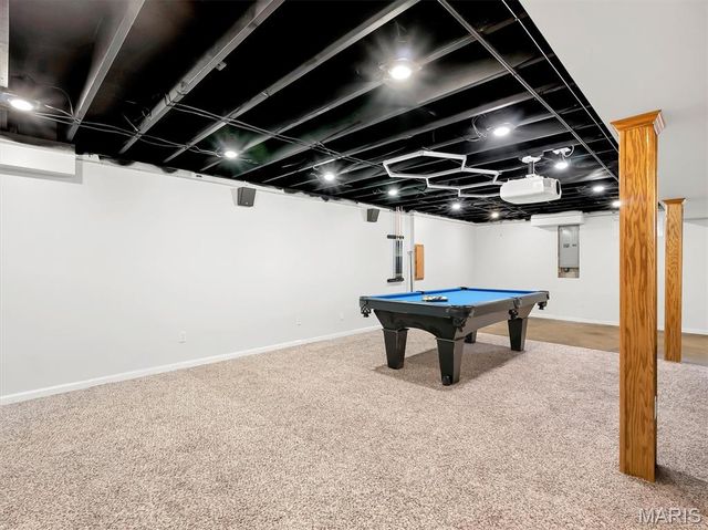 819 Oakmoor Drive, Fenton, MO 63026