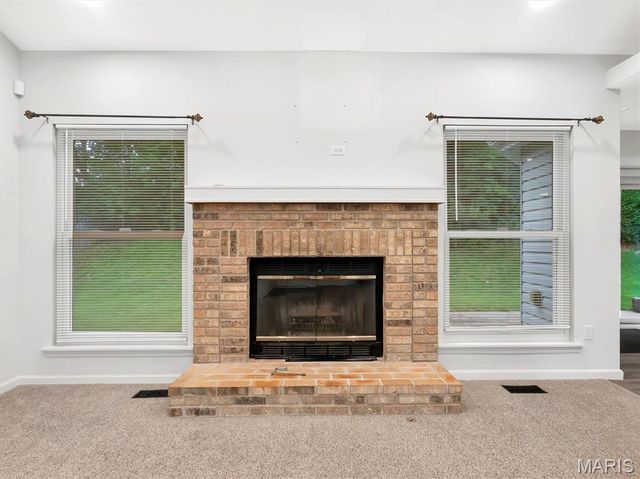 819 Oakmoor Drive, Fenton, MO 63026
