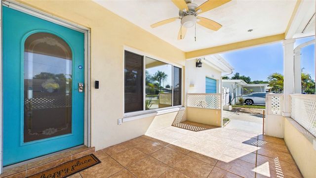 6447 17TH PLACE N, St Petersburg, FL 33710