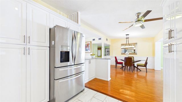 6447 17TH PLACE N, St Petersburg, FL 33710