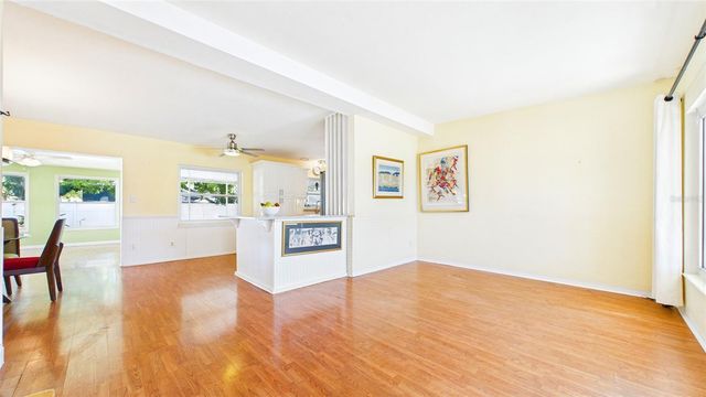 6447 17TH PLACE N, St Petersburg, FL 33710