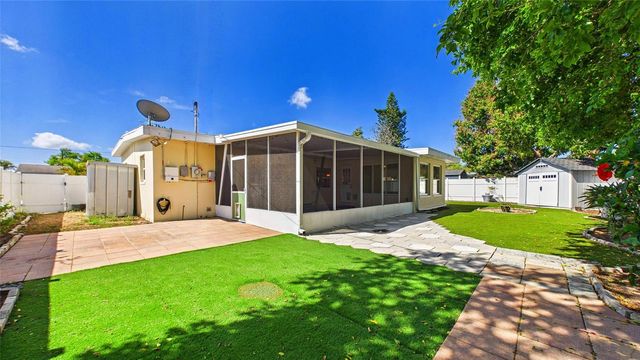 6447 17TH PLACE N, St Petersburg, FL 33710