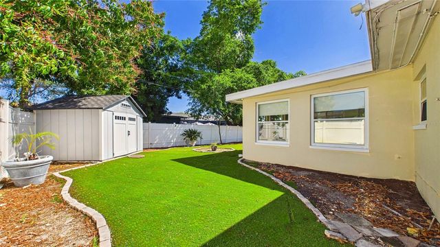 6447 17TH PLACE N, St Petersburg, FL 33710