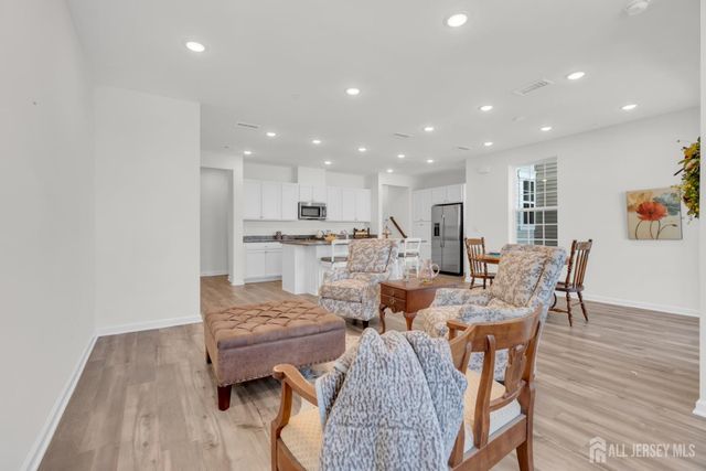 731 Station Road, Dunellen, NJ 08812