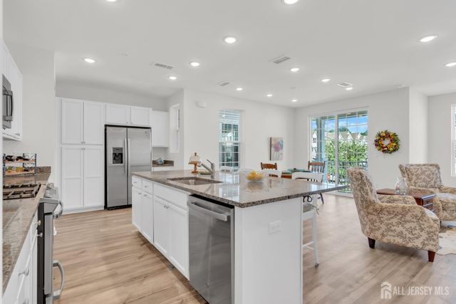 731 Station Road, Dunellen, NJ 08812