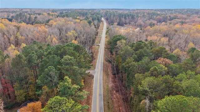 4629 Happy Valley Circle, Newnan, GA 30263