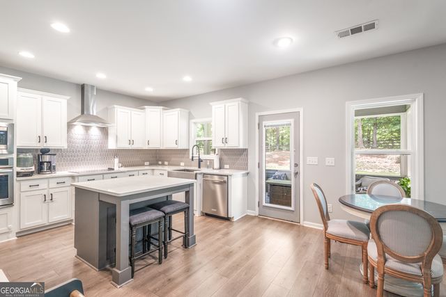 1934 Smokey Road, Newnan, GA 30263