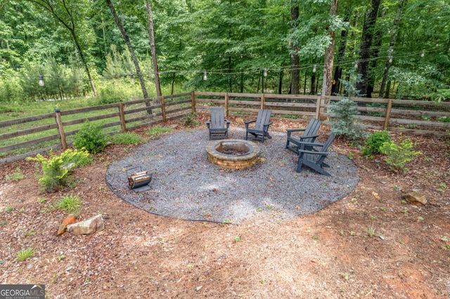 1934 Smokey Road, Newnan, GA 30263