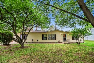 234 Birkhold Street, Centreville Vllg, MI 49032