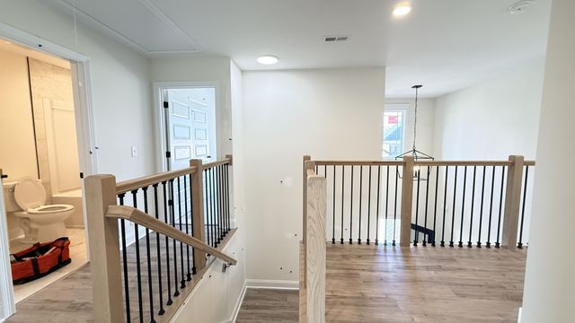 474 Spiderwort Dr, Clarksville, TN 37043