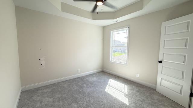 474 Spiderwort Dr, Clarksville, TN 37043