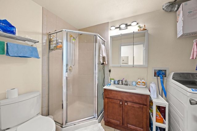 3121 Coolidge Ave, Oakland, CA 94602