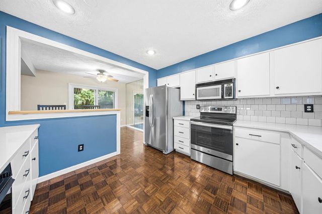 132 Saint Michelle Street, 39B, Columbus, OH 43085