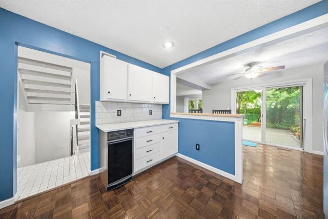 132 Saint Michelle Street, 39B, Columbus, OH 43085