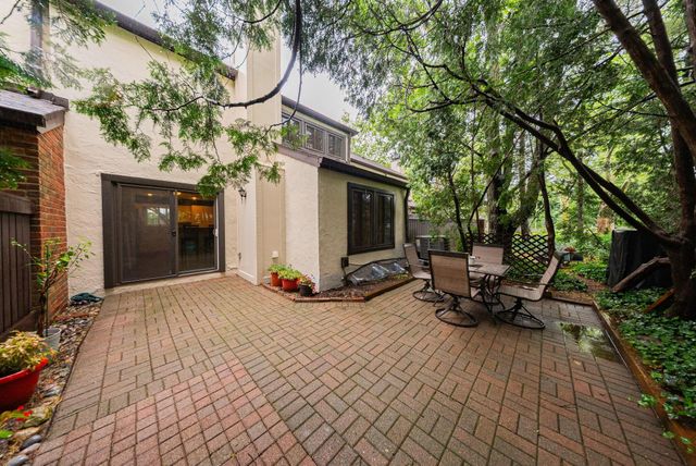 132 Saint Michelle Street, 39B, Columbus, OH 43085