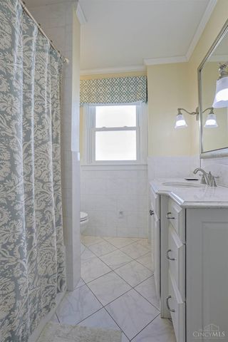 3015 Springer Avenue, Cincinnati, OH 45208