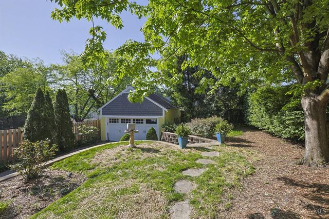 3015 Springer Avenue, Cincinnati, OH 45208