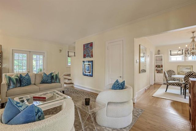3015 Springer Avenue, Cincinnati, OH 45208