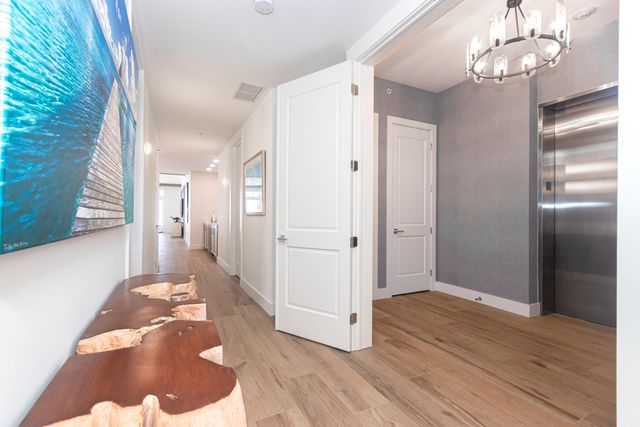 184 Lake Drive 3201, Palm Beach Shores, FL 33404